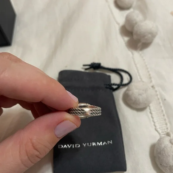 Authentic David Yurman Petite Wheaton Morganite and Diamonds, 10mm - Picture 8 of 9